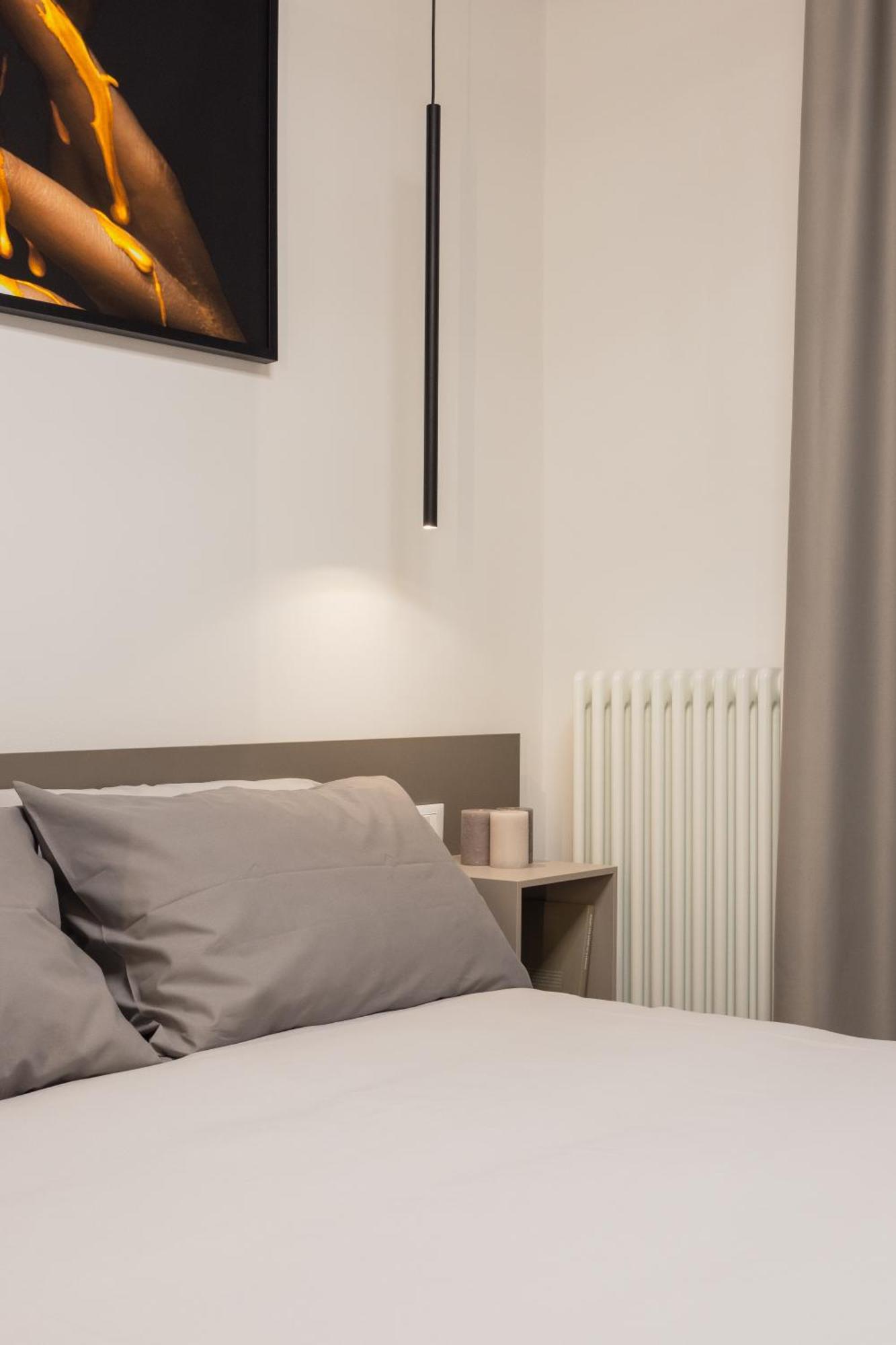Luxury Station Suite Болонья Екстер'єр фото