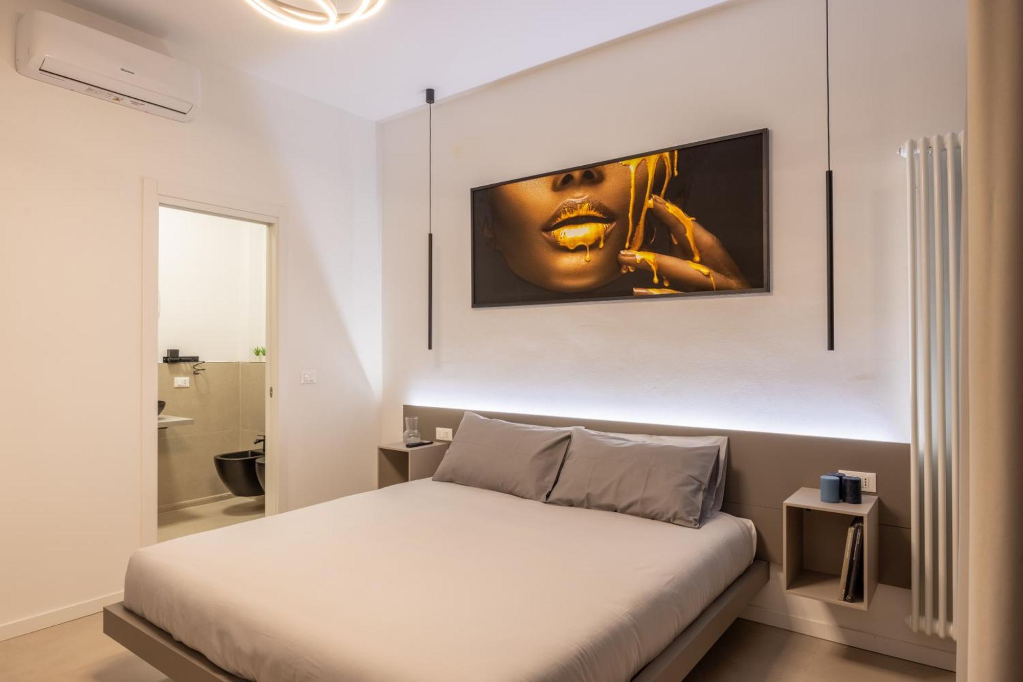 Luxury Station Suite Болонья Екстер'єр фото