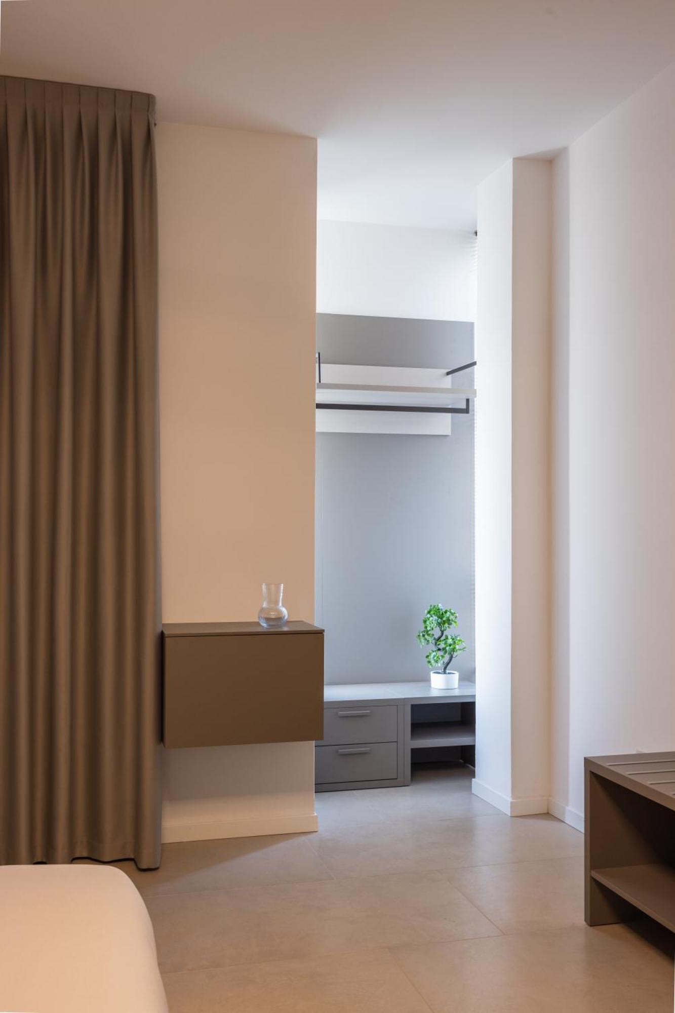 Luxury Station Suite Болонья Екстер'єр фото